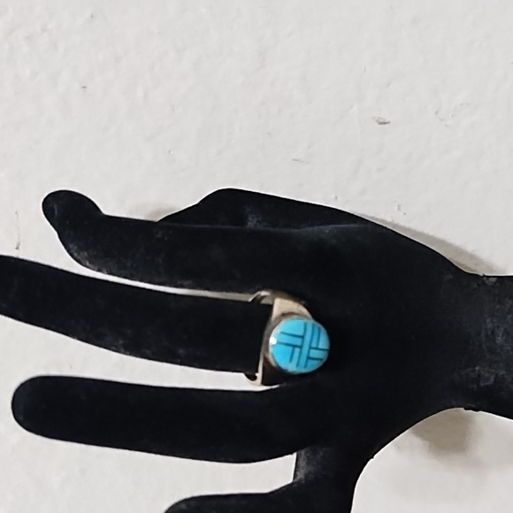 Sterling Ring - Picture 1 of 8